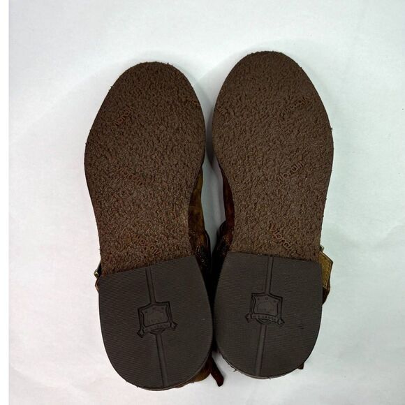 Trask Naomi Suede Brown Ankle Boots Low Cut Booties Buckle Leather Comfy NWOT - Picture 12 of 12